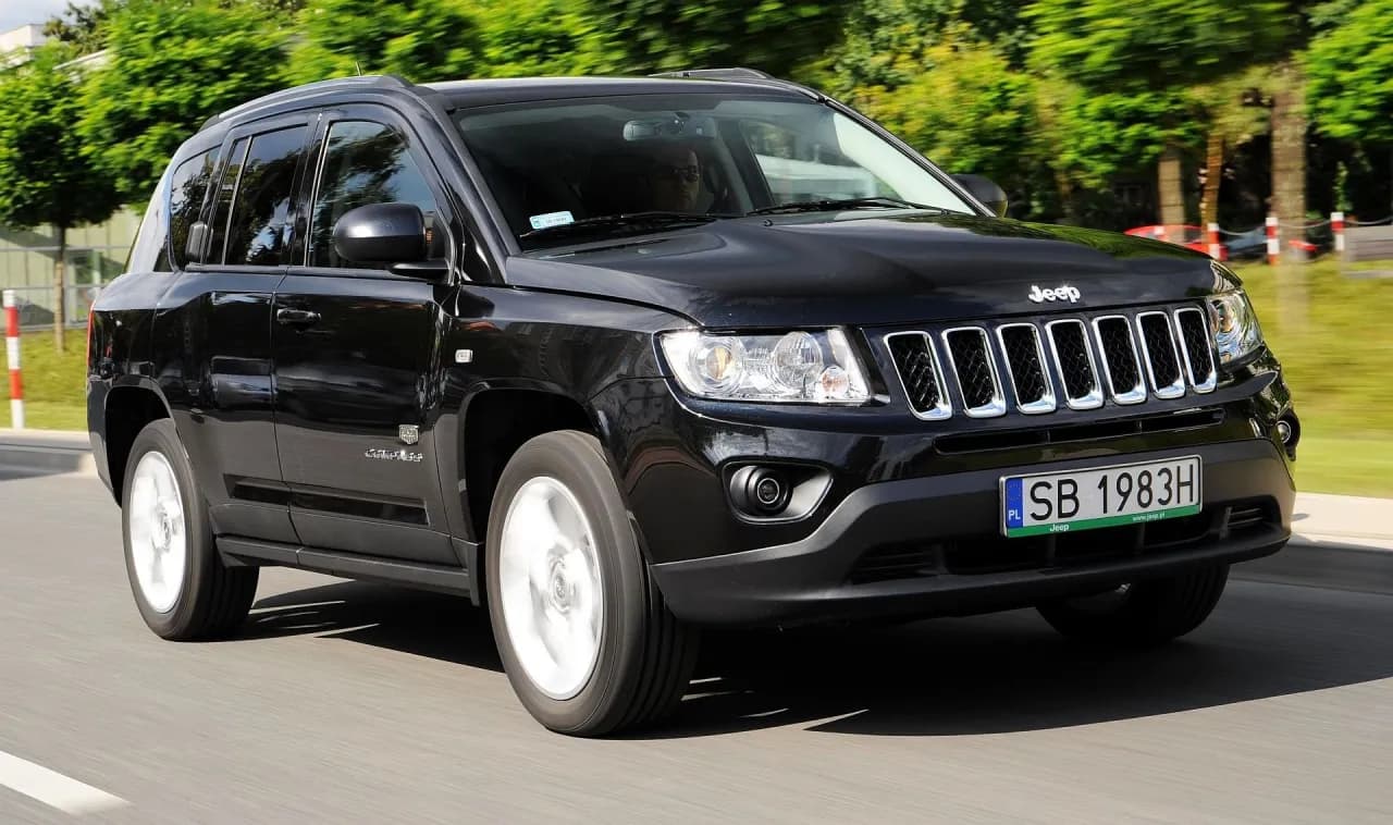 Ile pali jeep compass 2.4 benzyna? Sprawdź realne spalanie w mieście i trasie