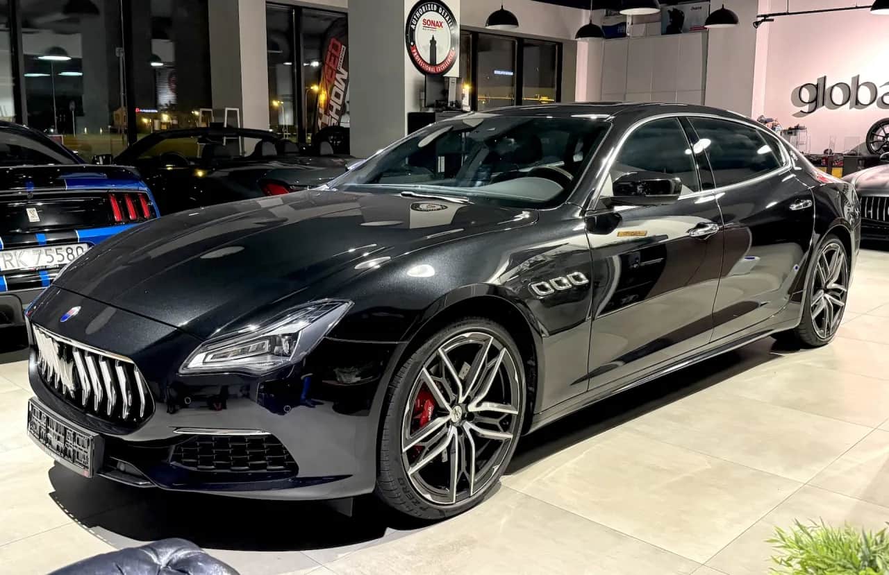 Ile kosztuje Maserati Quattroporte? Ceny i różnice między wersjami