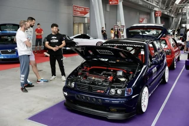 Tuning co to jest? Poznaj tajniki modyfikacji samochodów i ich rodzaje