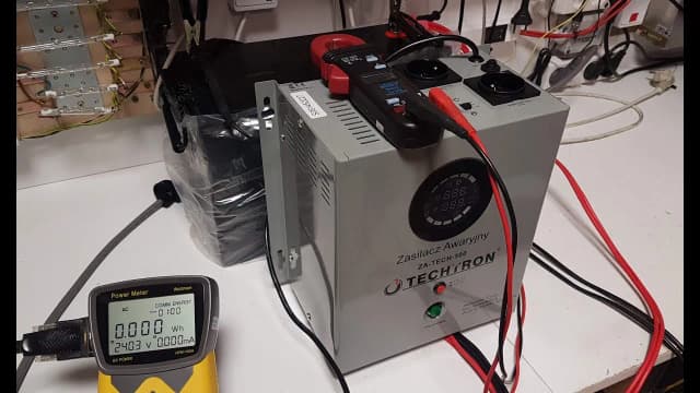 Ile prądu pobiera prostownik do akumulatora? Sprawdź, ile tracisz energii